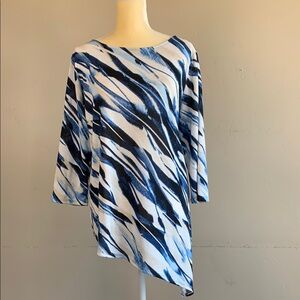 Chico's Easywear Denim Blue Top Chicos size 2, which is a standard size 12 EUC